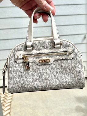 Williamsburg Extra Small Satchel